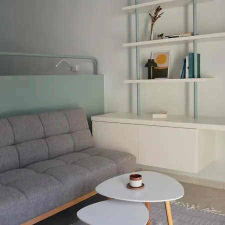 Minimal Oasis Apartment Patras Exterior photo